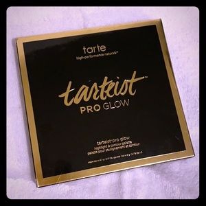 Tarte tarteist pro glow
